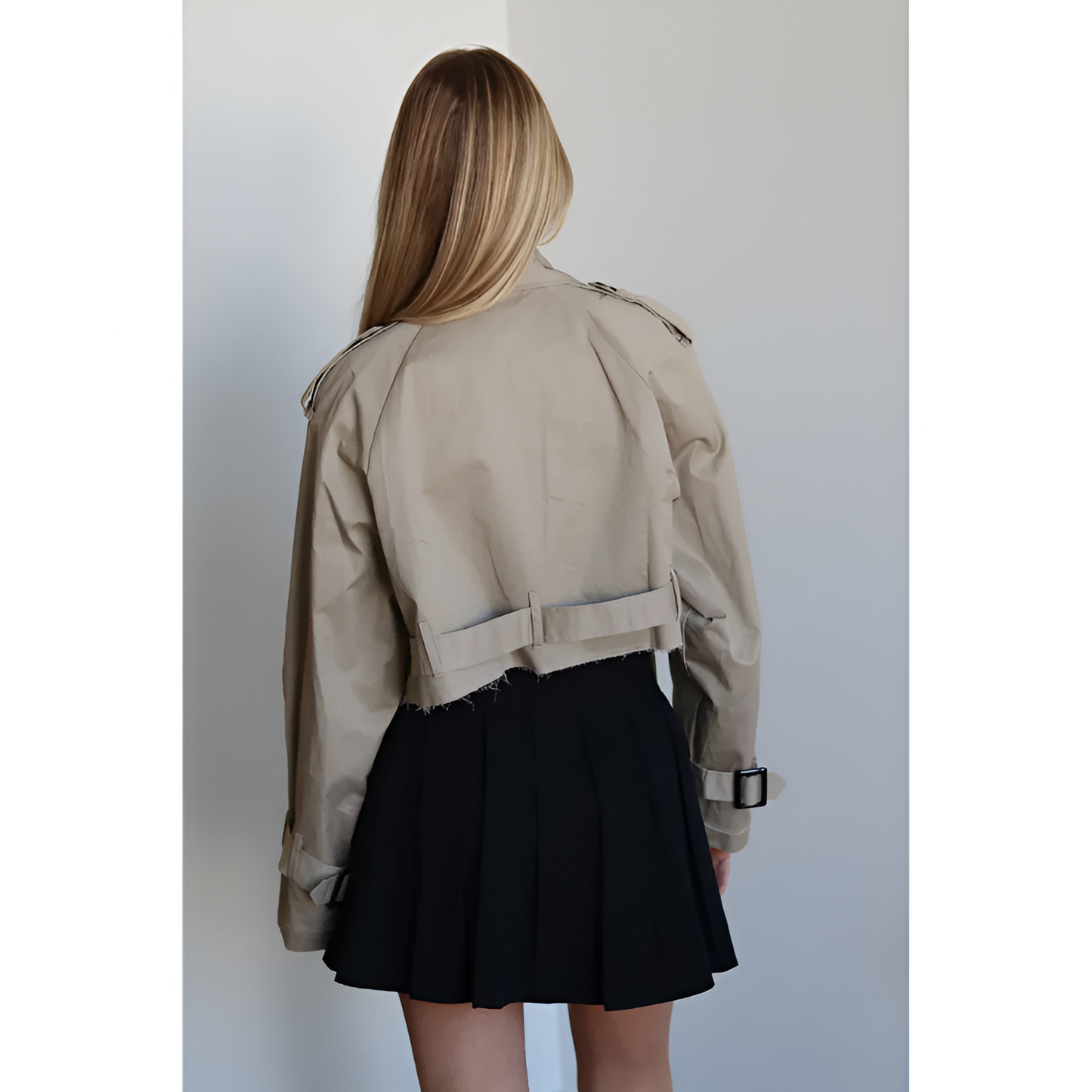 Dames Trenchcoat - Ingekort Model - Lenteproof - Veelzijdige Kleur